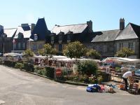 Bécherel : Marché aux livres